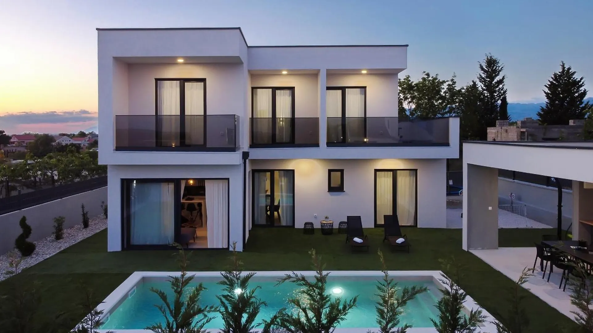 Villa Cvit Mediterana With Heated Pool Knezevic