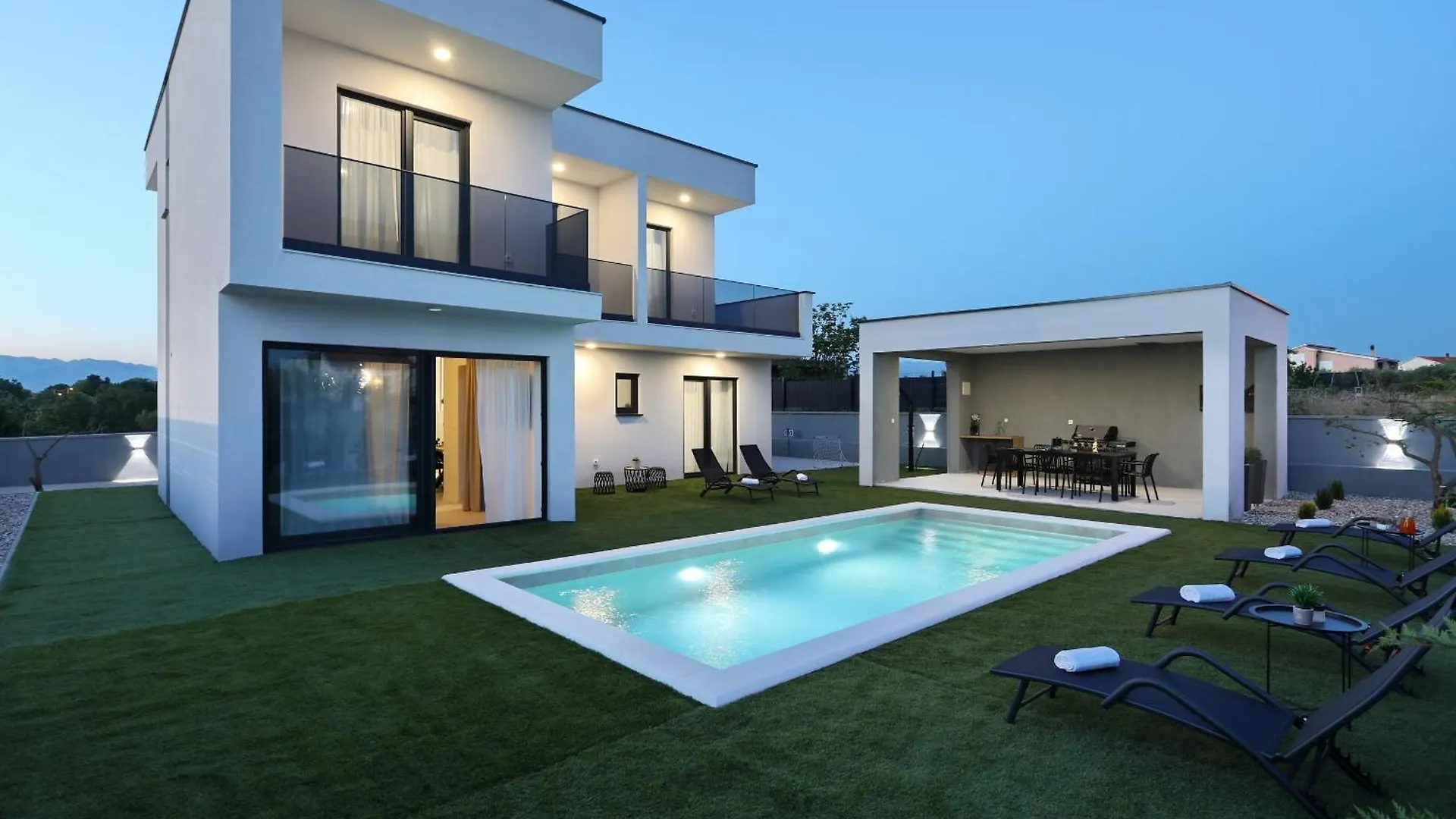 Villa Cvit Mediterana With Heated Pool Knezevic