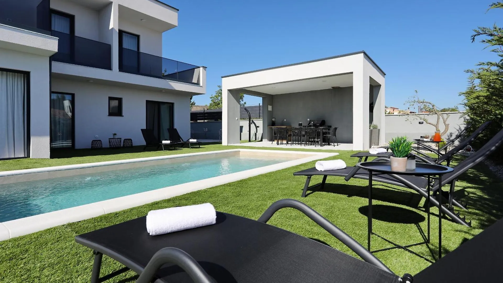 Villa Cvit Mediterana With Heated Pool Knezevic Croatia