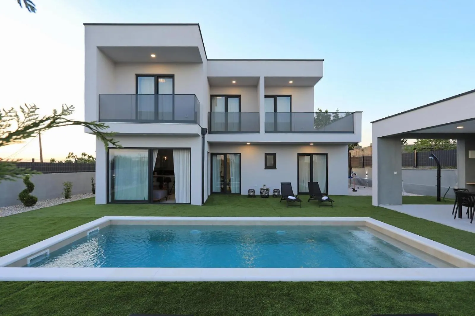 Villa Cvit Mediterana With Heated Pool Knezevic